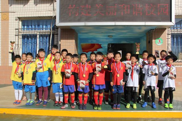 U17主帅谈中国青训：天赋足，短板在开放技术